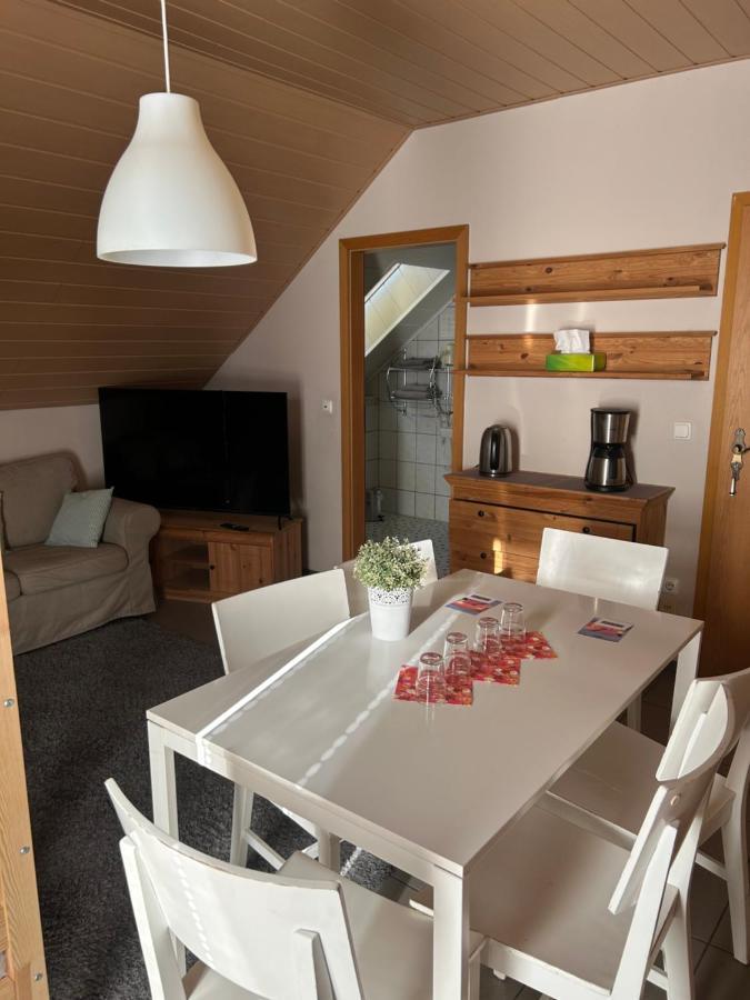 Pension Zum Paradies Harthausen  Bagian luar foto