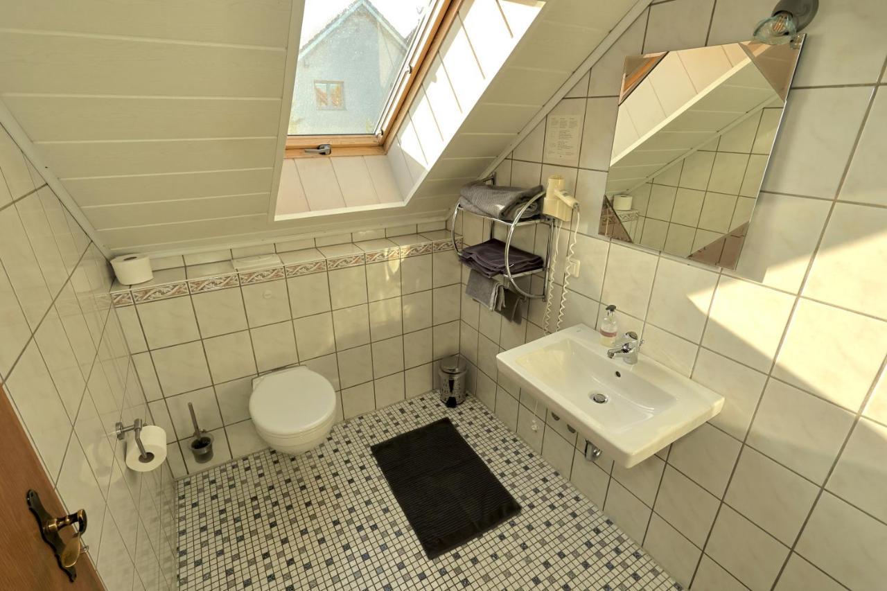 Pension Zum Paradies Harthausen  Bagian luar foto