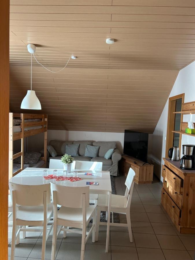 Pension Zum Paradies Harthausen  Bagian luar foto