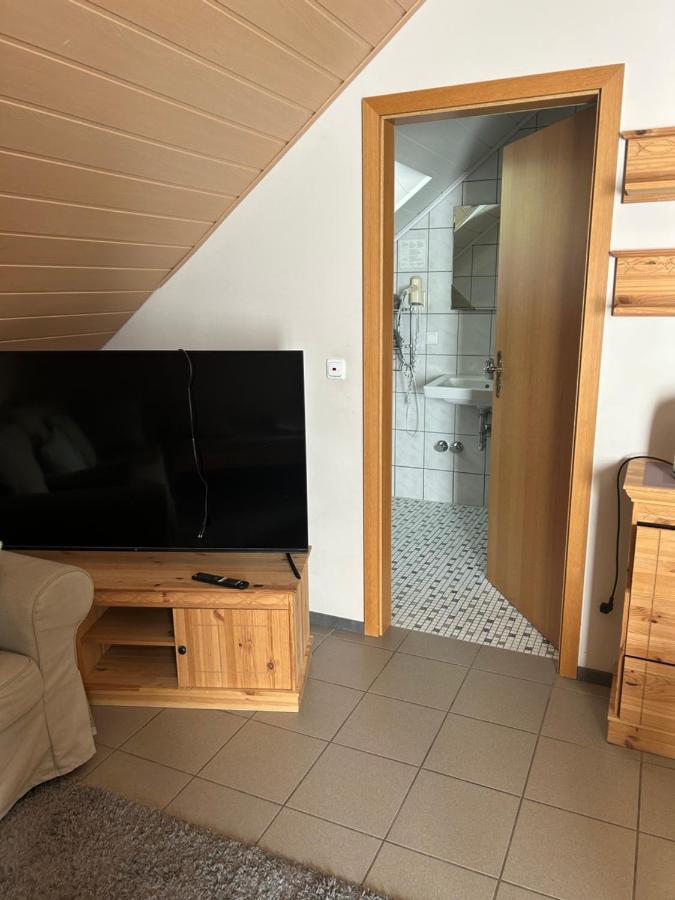 Pension Zum Paradies Harthausen  Bagian luar foto