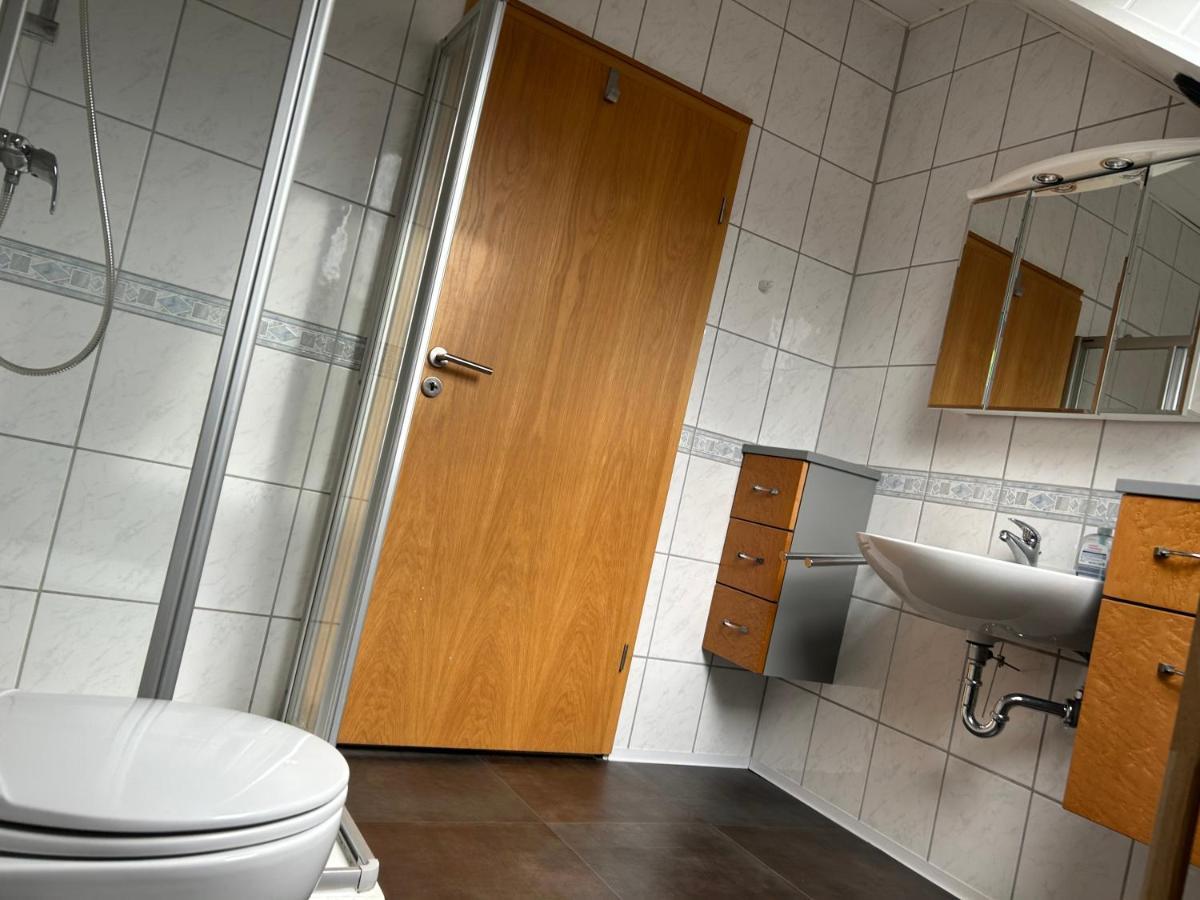 Pension Zum Paradies Harthausen  Bagian luar foto