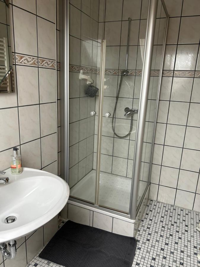 Pension Zum Paradies Harthausen  Bagian luar foto